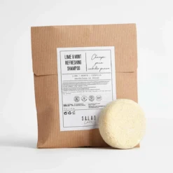 Lime & Mint Refreshing Shampoo - Cabello Graso 7 Lime & Mint Refreshing Shampoo - Cabello Graso -Cliomakeup Shop Lime mintrefreshingshampoo 03 1