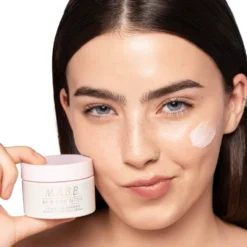 Crema Viso M.A.B.B. 17 Crema Viso M.A.B.B. -Cliomakeup Shop clio make up crema viso idratante levigante pro age mabb coenzima q10 acmella alghe zuccheri acido ialuronico peptidi mailee