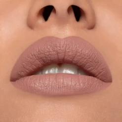 LiquidLove 24 LiquidLove -Cliomakeup Shop cliomakeup rossetto liquido mat liquidlove pat in paris 1 1024x1024 0c055b0d a945 4631 a178 db761e422696