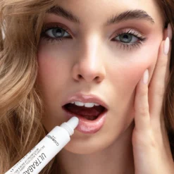 ULTRABALM -Cliomakeup Shop cliomakeup ultrabalm balsamo burro labbra nutriente idratante rigenerante ialuronico jojoba karite avocado erin